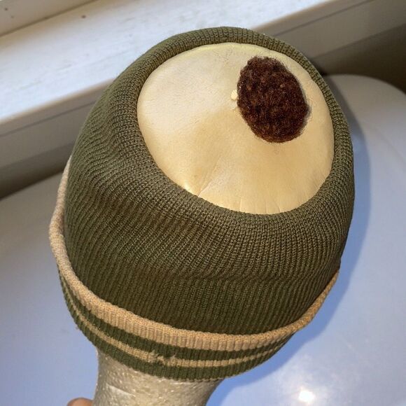 Vintage green & tan knit beanie cap with unique vinyl circle & pom pom on top - Picture 3 of 6